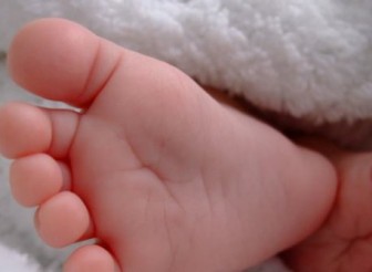 МОМЧЕ Е ПЪРВОТО БЕБЕ ЗА…