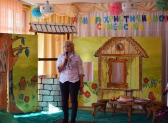 Приказно тържество в ЦДЯ "Патиланци"