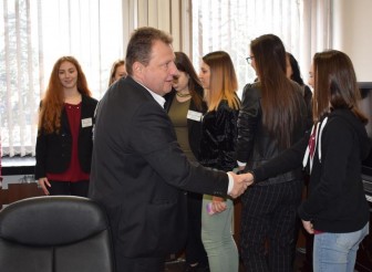 УЧЕНИЦИ ОТ СУ „ХРИСТО ЯСЕНОВ“…