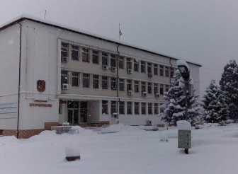 СНЕГЪТ УСЛОЖНИ ПЪТНАТА ОБСТАНОВКА В…