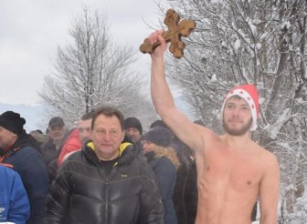 ВАСИЛ АНДРЕЕВ ХВАНА КРЪСТА НА…