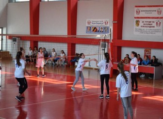 ПЪРВО МЯСТО ЗА ДЕВОЙКИТЕ 11…