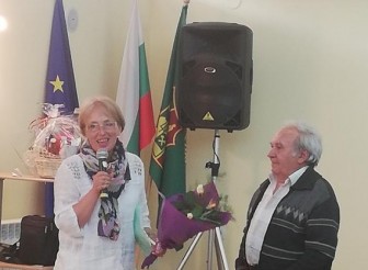 ХРИСТО ХРИСТОВ ПРЕДСТАВИ ПЪРВАТА СИ…