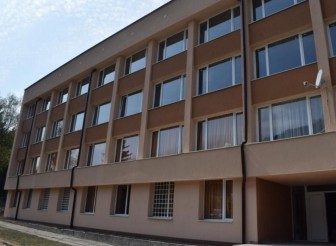 ПРИКЛЮЧИ РЕМОНТЪТ НА ОБЩЕЖИТИЕТО НА…