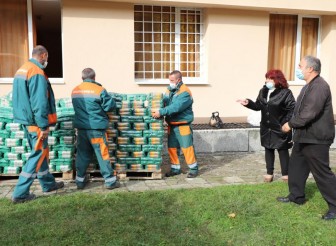Елаците-Мед“ АД дари хранителни продукти