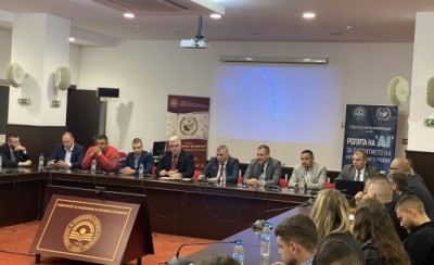 Кметът на Община Етрополе получи…