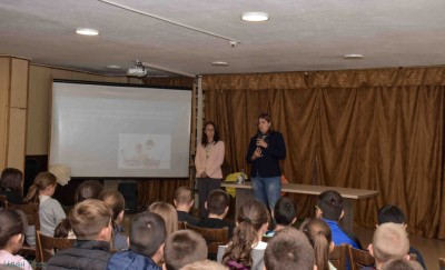 Дискусионна среща на тема „Децата…